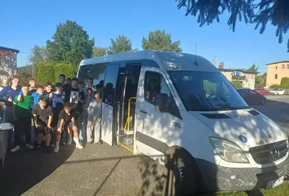 Juniorzy Młodsi Włókniarza Leśna z trzema zwycięstwami w osiem dni