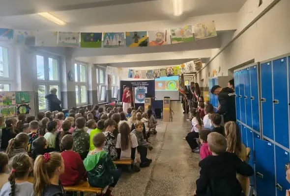Święto Szkoły w Lubaniu – uczniowie wyruszyli szlakami Świętego Jakuba
