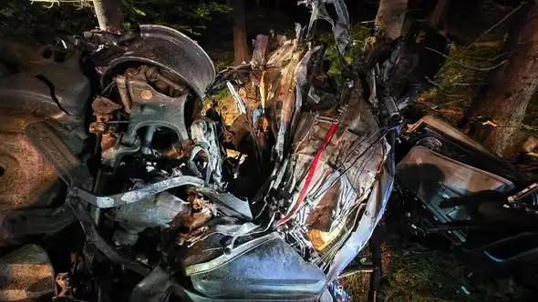 Tragiczny wypadek na DW 358. Nie żyją dwie osoby
